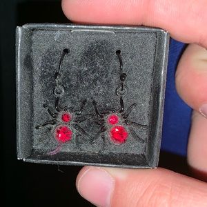 spider earrings